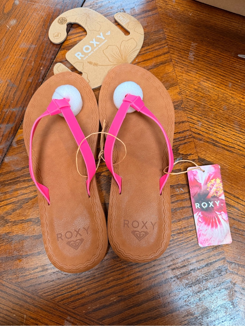 Roxy Brown Footbed Sandals with Bright Pink Straps